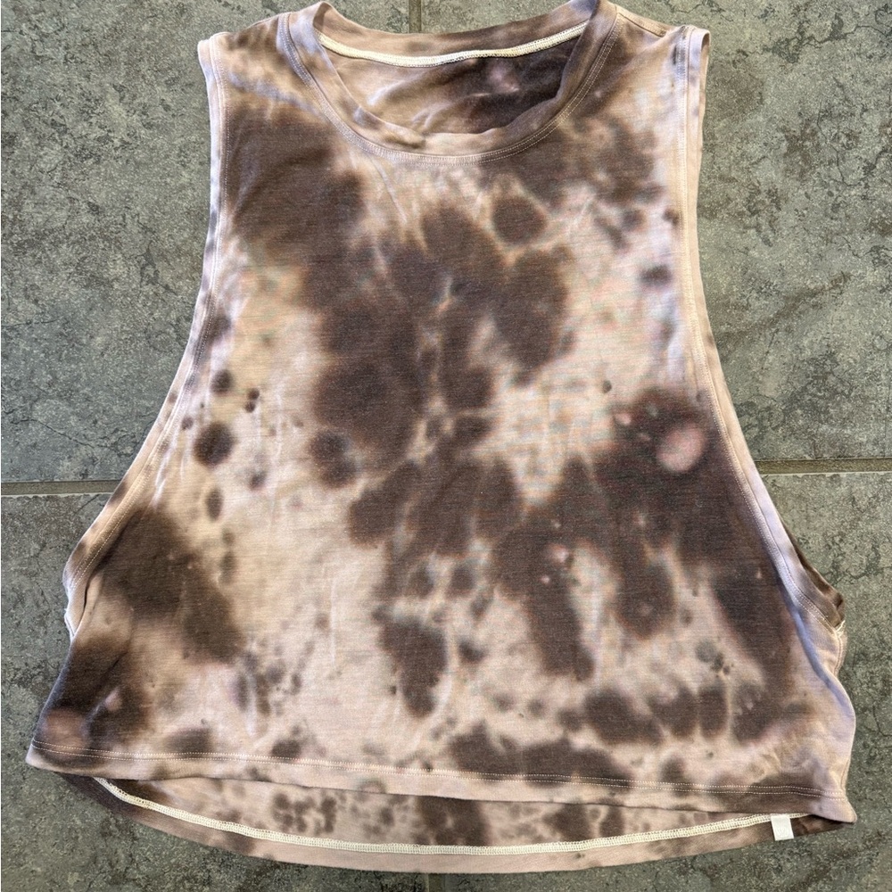 Lululemon Women’s Brown Tie-Dye Sleeveless Cropped Muscle Tee
